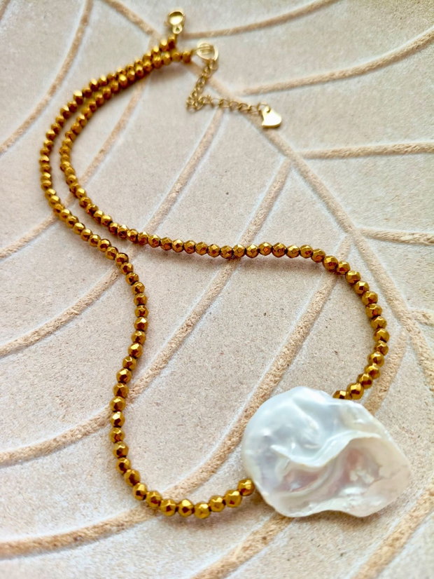 Colier CHOKER hematite aurii & perla baroc alba