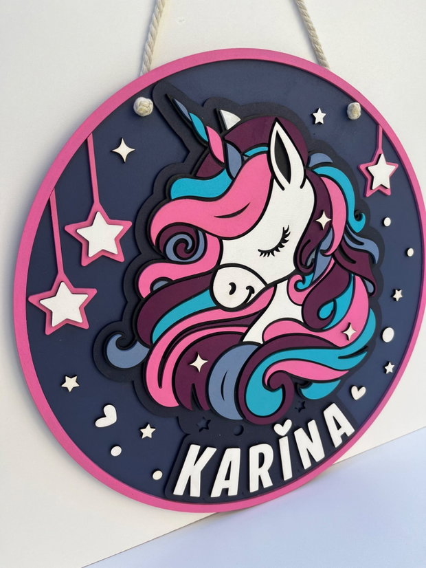 Decoratiune unicorn personalizata cu nume pentru camera copilului
