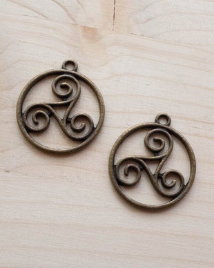 Pandantiv Triskelion celtic