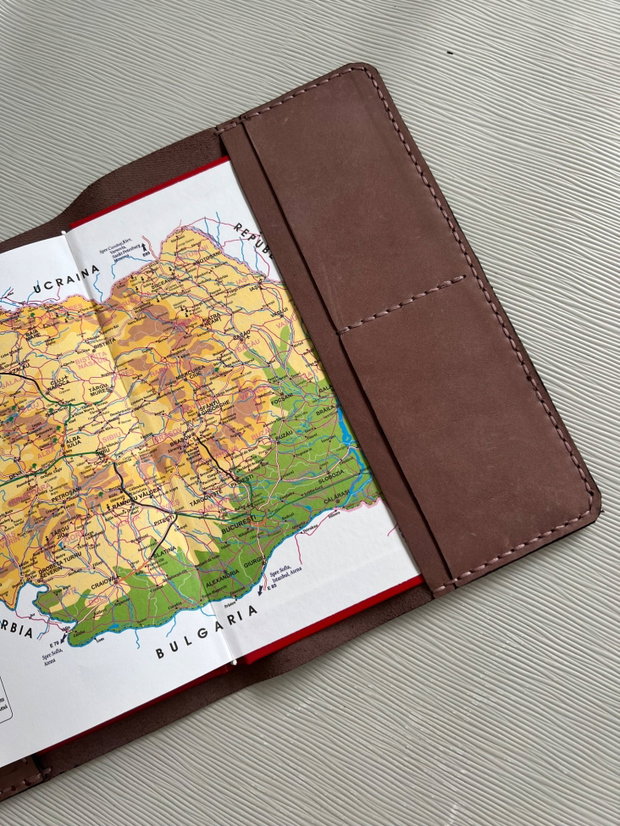 Agenda A5 cu coperți din piele
