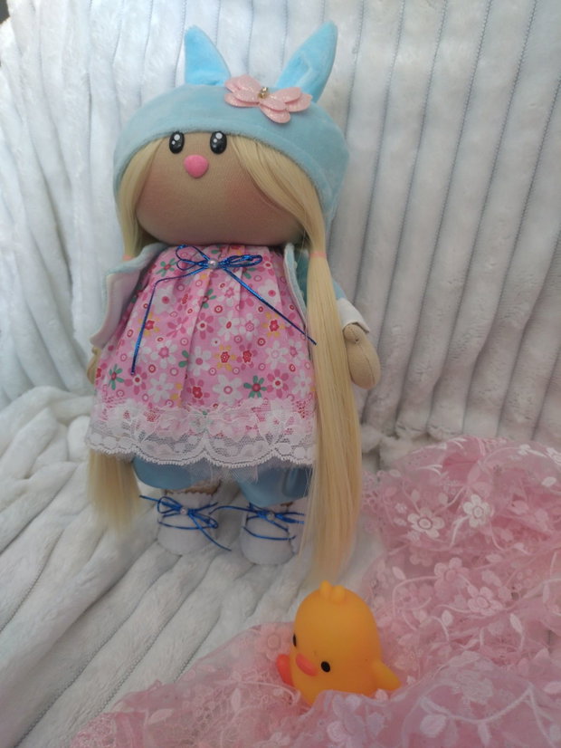 Păpușică textilă