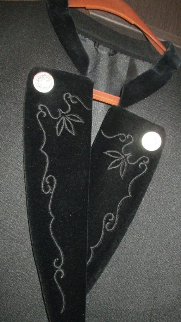 costum nou Original Distler
