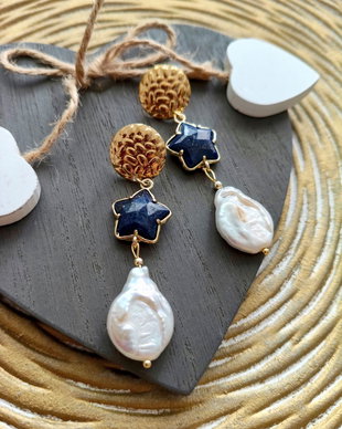 Cercei Perle Baroc albe & stelute lapis lazuli