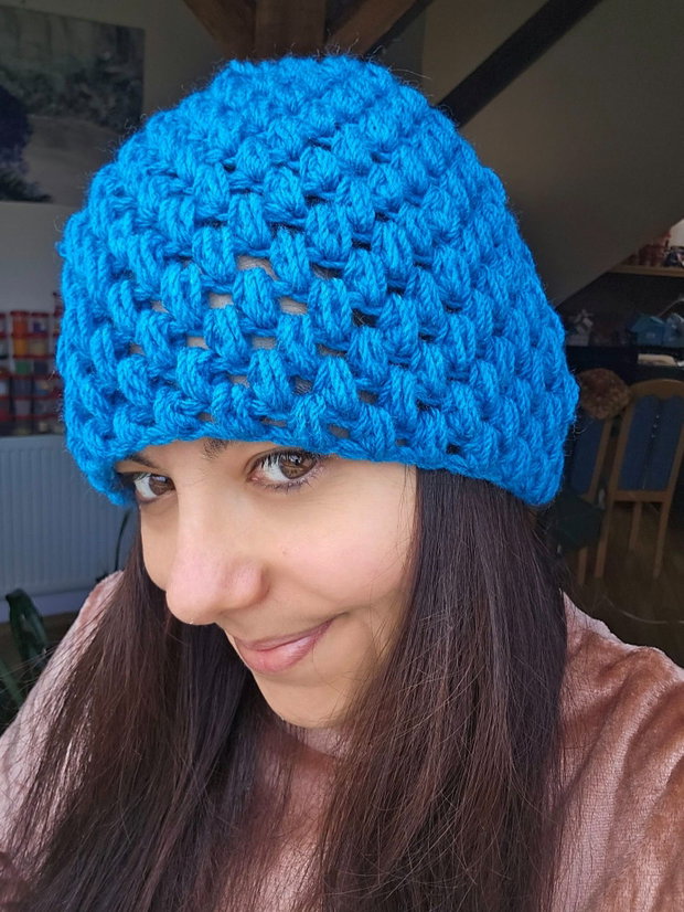 Căciulă croșetată handmade Cer Albastru
