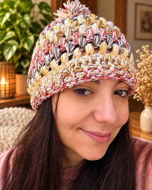 Căciulă croșetată handmade Toamnă Colorată cu pompon