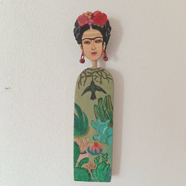 Frida Kahlo. Figurina din lemn