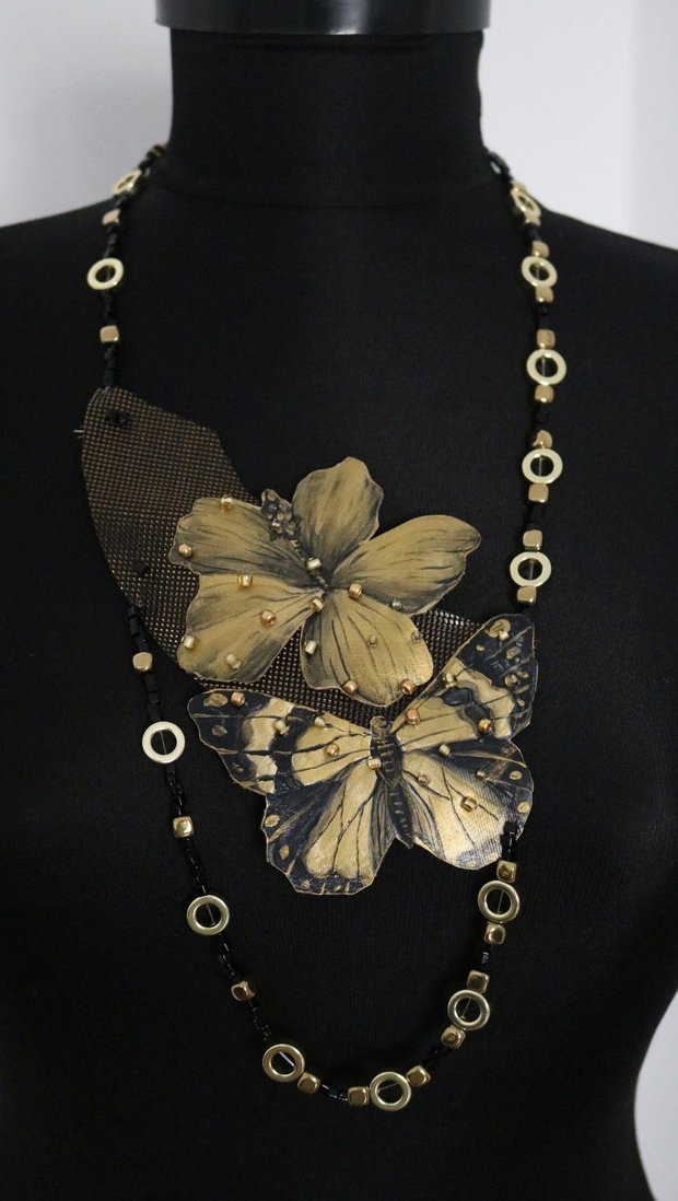 Colier fluture si floare auriu negru