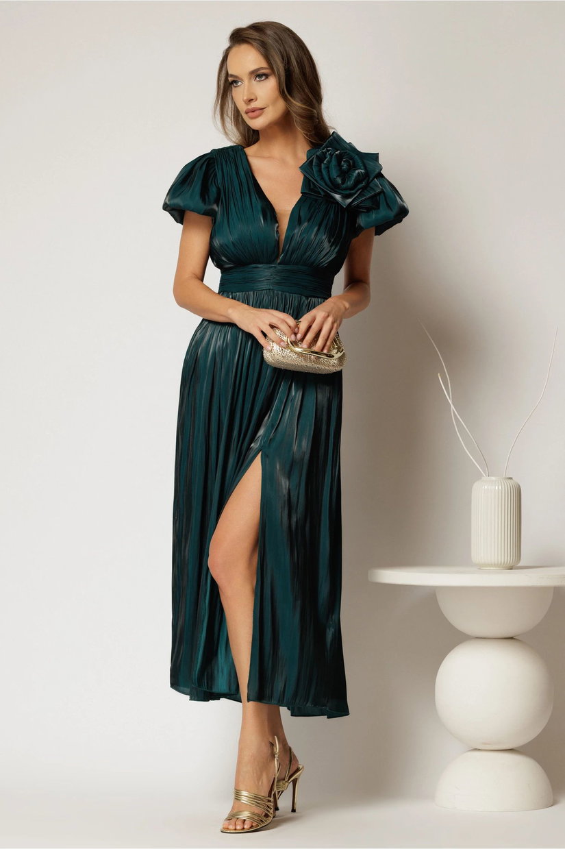Rochie midi turcoaz de ocazie din voal peliculizat si detaliu amplu floral