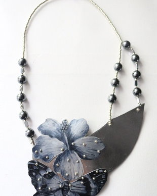 Colier Fluture Floare argintiu