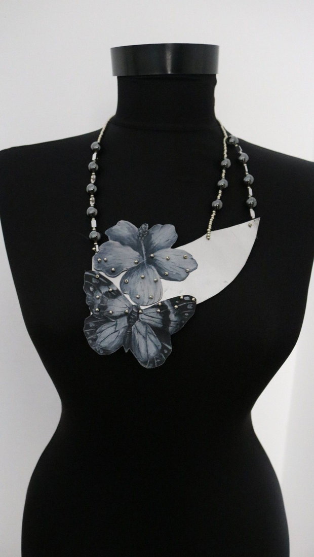 Colier Fluture Floare argintiu