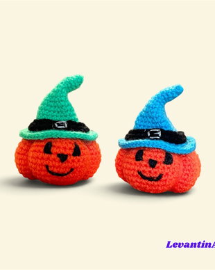 Mini dovleac croșetat manual  decorațiune Halloween handmade LA COMANDĂ