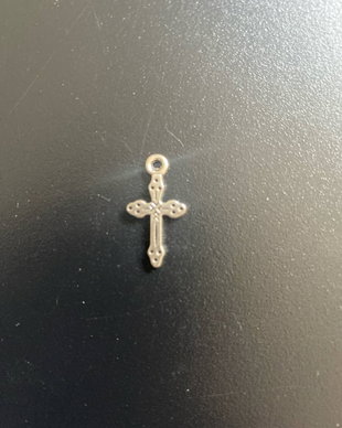Charm cruciulita