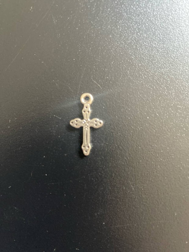Charm cruciulita