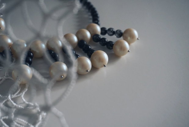 AQUA, colier din perle reinterpretat