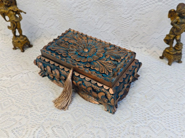 Casetă lemn -Arabesque