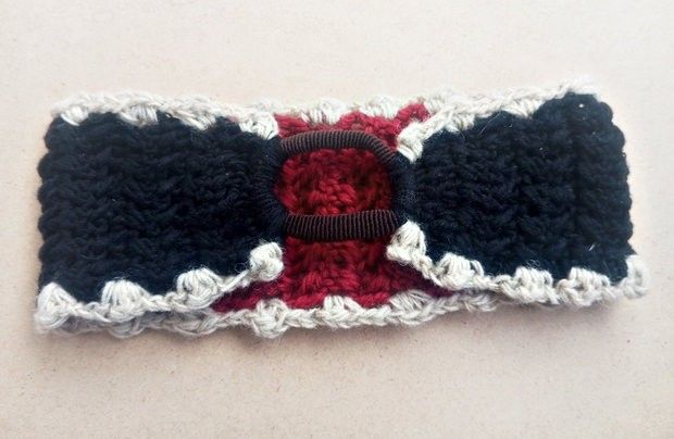 Banda / bandana / bentita de par crosetata grena cu floare