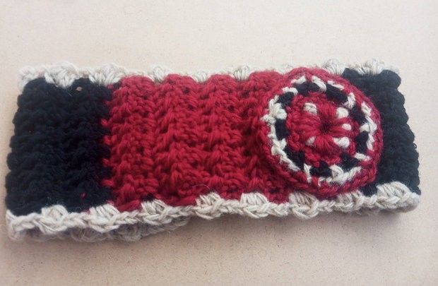 Banda / bandana / bentita de par crosetata grena cu floare