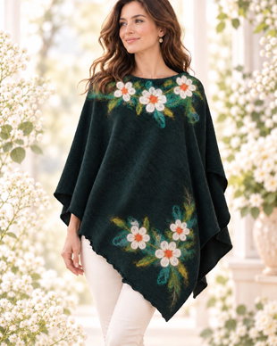 Poncho cu bordura de margarete impaslite