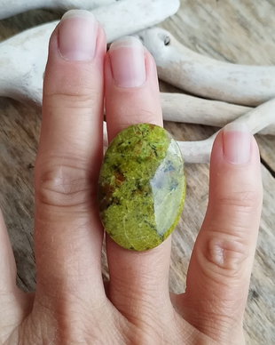 Inel reglabil opal verde, argint 925 rodiat. REZERVAT