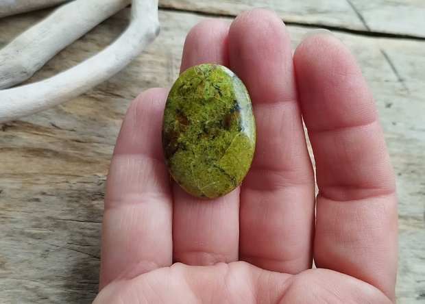 Inel reglabil opal verde, argint 925 rodiat. REZERVAT