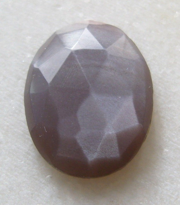 Piatra lunii fatetata cabochon aprox 20.5x15x4.5 mm