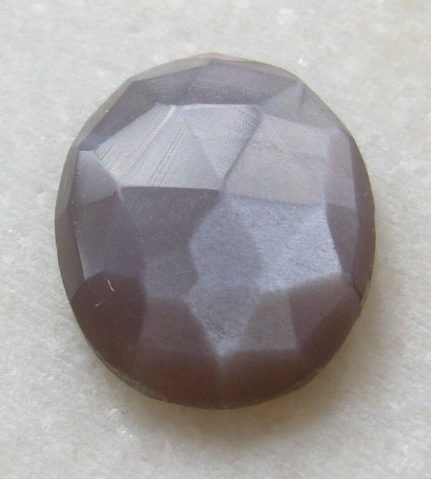 Piatra lunii fatetata cabochon aprox 20.5x15x4.5 mm