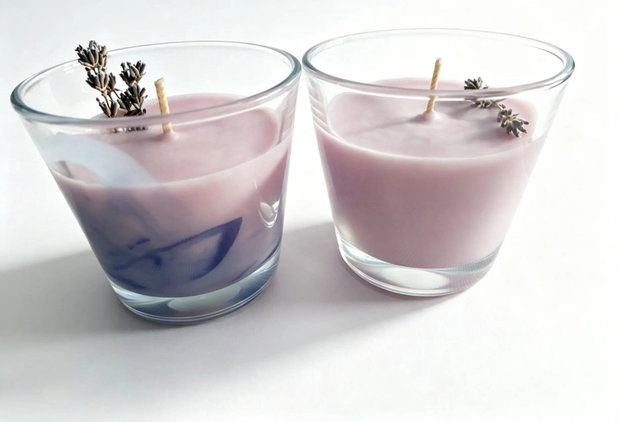 Lumanare parfumata din ceara de soia, Aroma Lavenda 150g