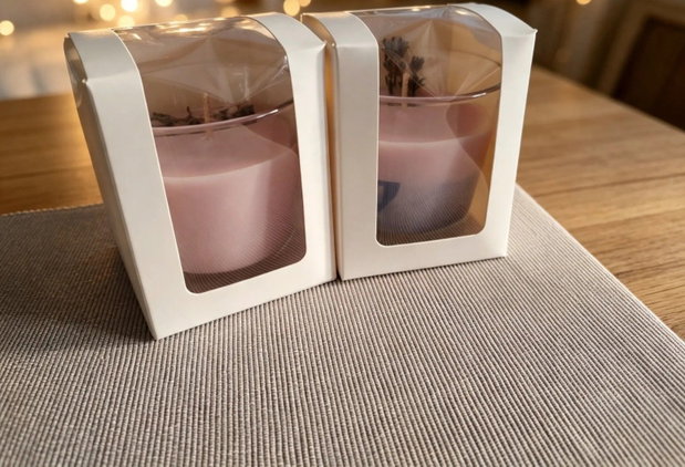Lumanare parfumata din ceara de soia, Aroma Lavenda 150g