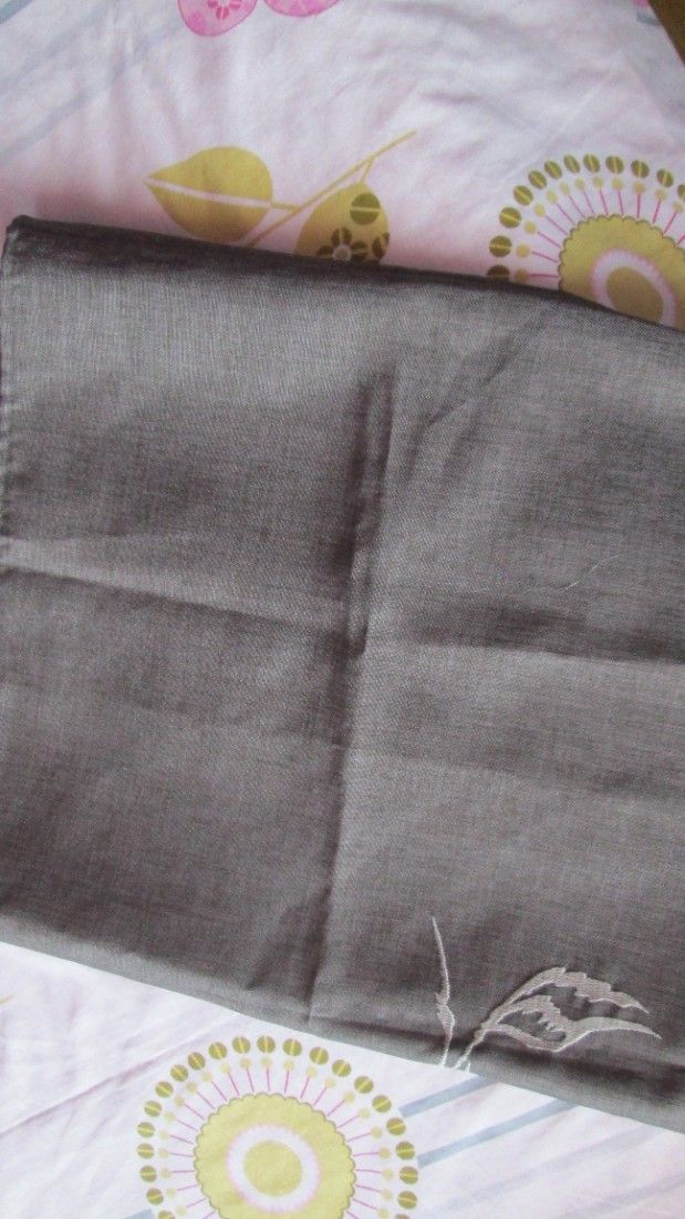 traversa cu broderie