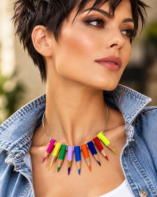 Colier creioane colorate accesori argintii  00482