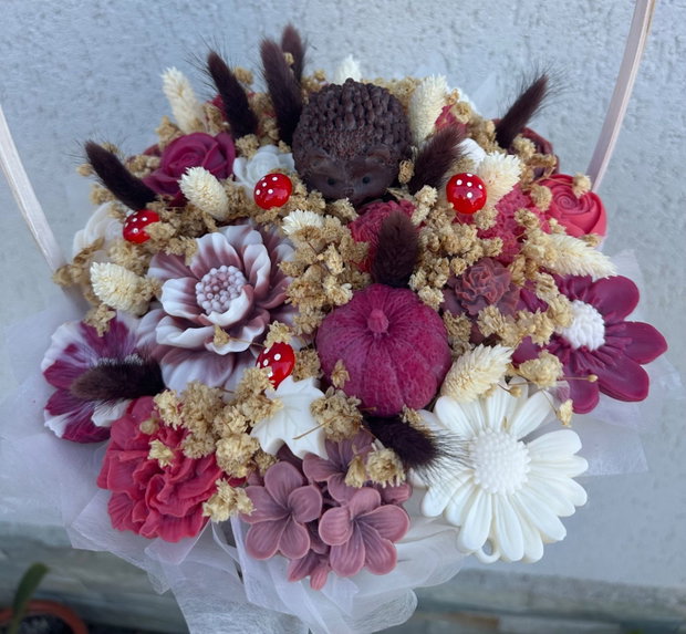 Cosulet cu flori handmade