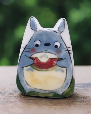 Brosa totoro portelan