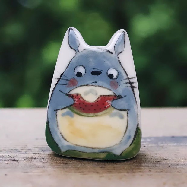 Brosa totoro portelan