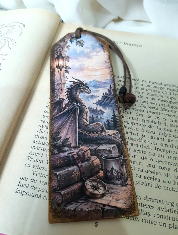 Semn de carte handmade - Pentru cei ce iubesc aventura