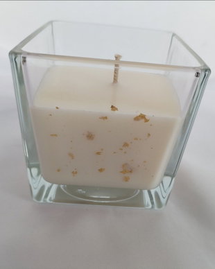 Lumanare parfumata din ceara de soia - Ylang&Amber 180 g
