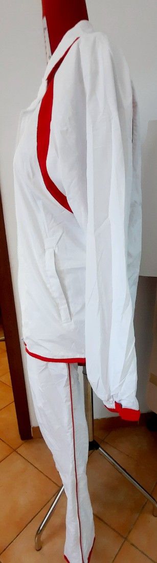 Compleu sport alb