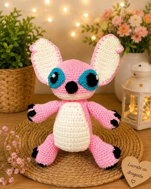 Stitch & Angela crosetat