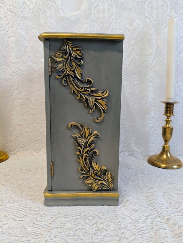 Dulăpior/casetă bijuterii -Rococo