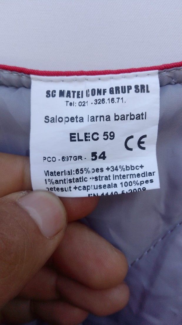 Salopetă de iarnă cu pieptar Lukoil - Mărimea 54