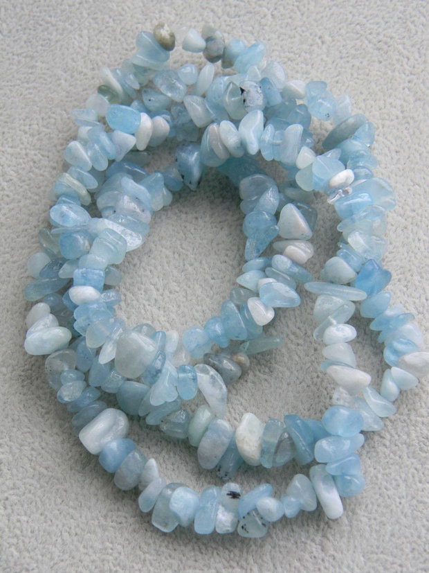 Aquamarin chipsuri (CUI)