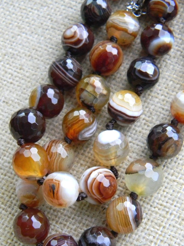 Agate fatetate 12 mm (AI 2)