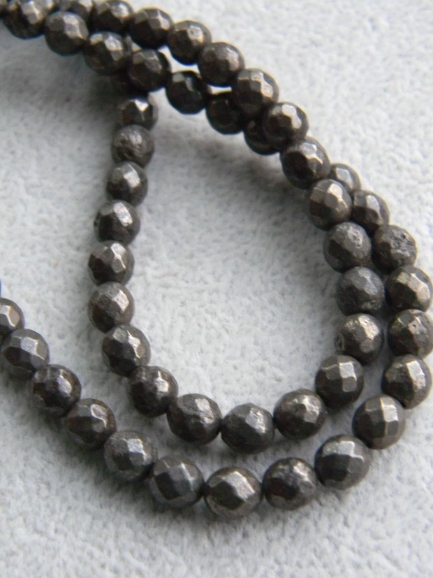 Pirita margele fatetate 6 mm (AI 2)