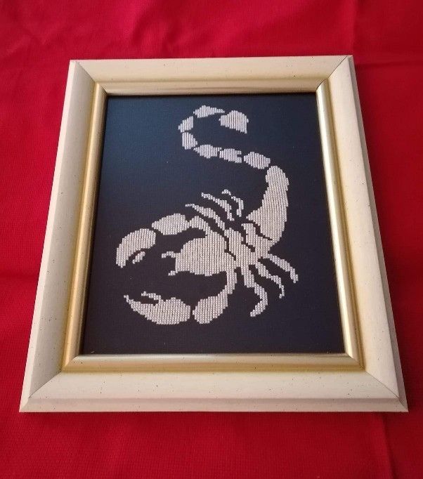 Tablou brodat- Scorpion