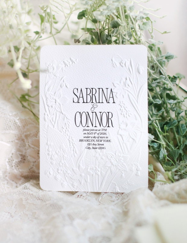 Invitatie nunta cu embosare florala - Narcise, ghiocei si lacrimioare