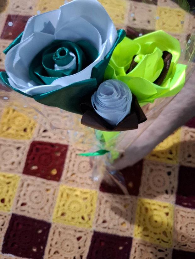 Buchet 3 trandafiri handmade