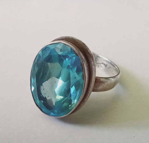 Topaz London Blue