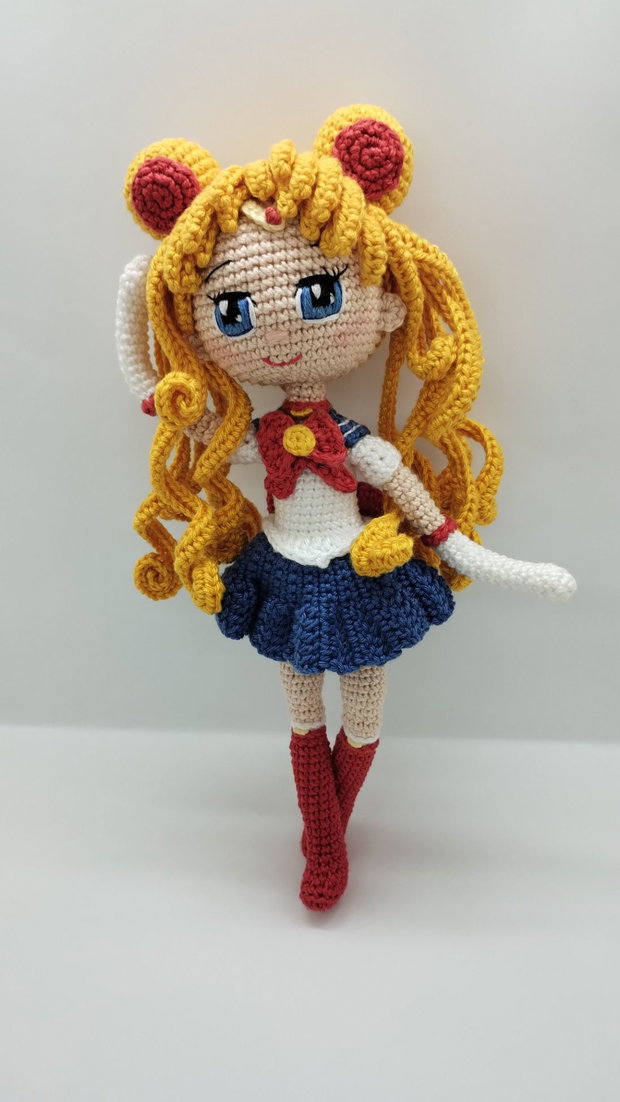 Păpușa crosetata Sailor Moon