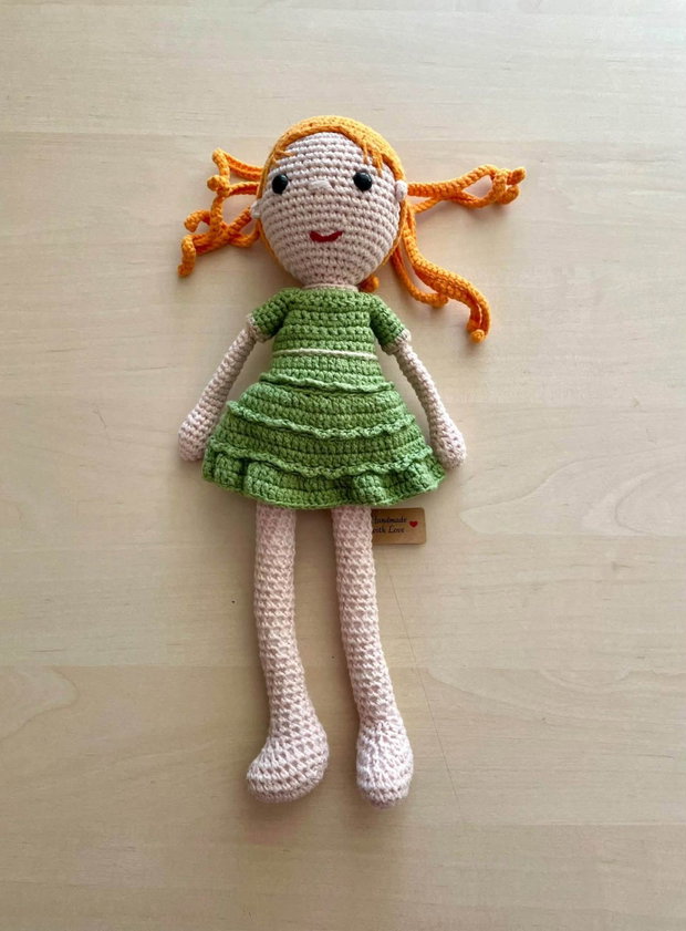 Amigurumi, fata cu par portocaliu, jucarie crosetata