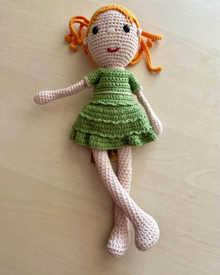 Amigurumi, fata cu par portocaliu, jucarie crosetata