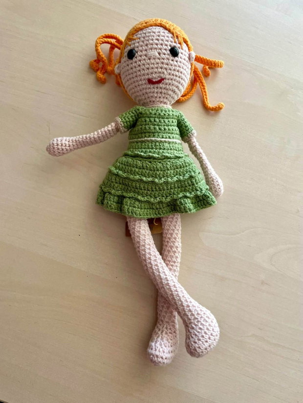 Amigurumi, fata cu par portocaliu, jucarie crosetata